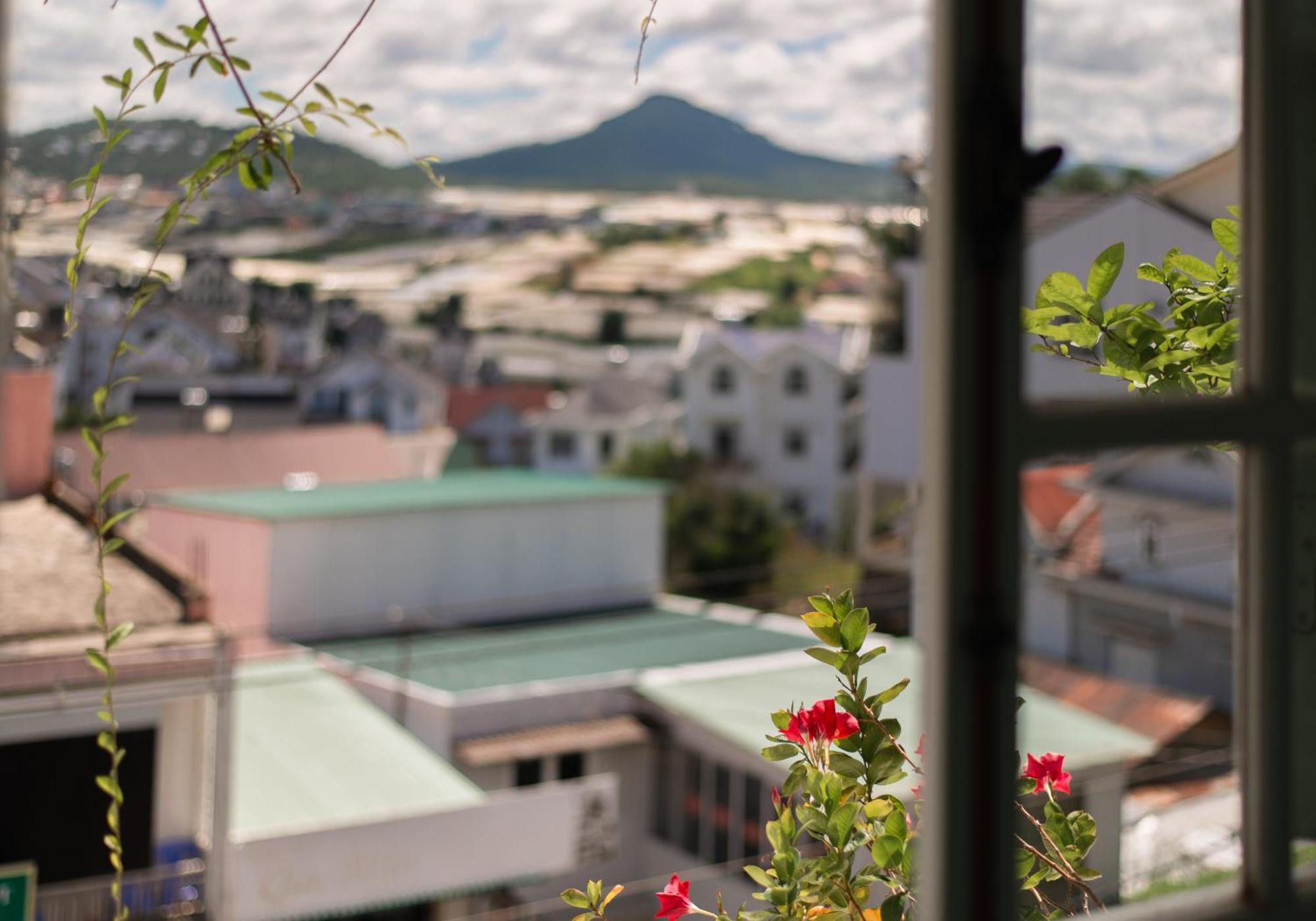 Le Soleil Boutique Hotel Да Лат Екстериор снимка